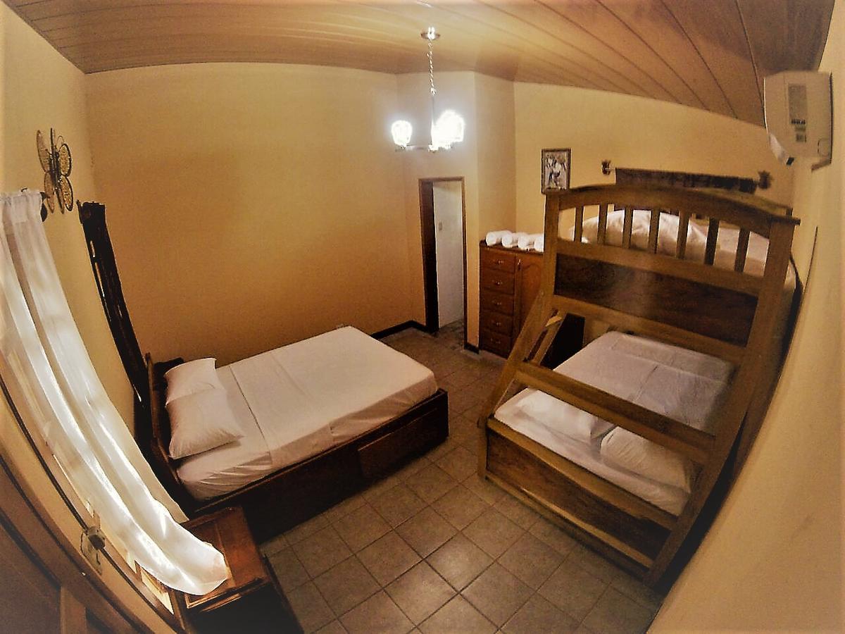 Mérida Hotel Congos מראה חיצוני תמונה